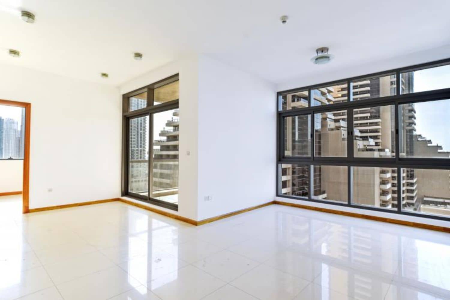 2 Bedroom Apartment in Iris Blue - photo 2