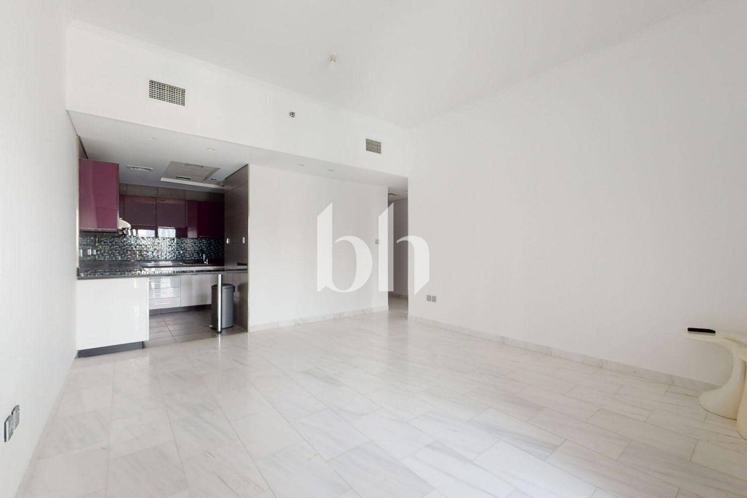 1 Bedroom Apartment in Cayan Tower - photo 1