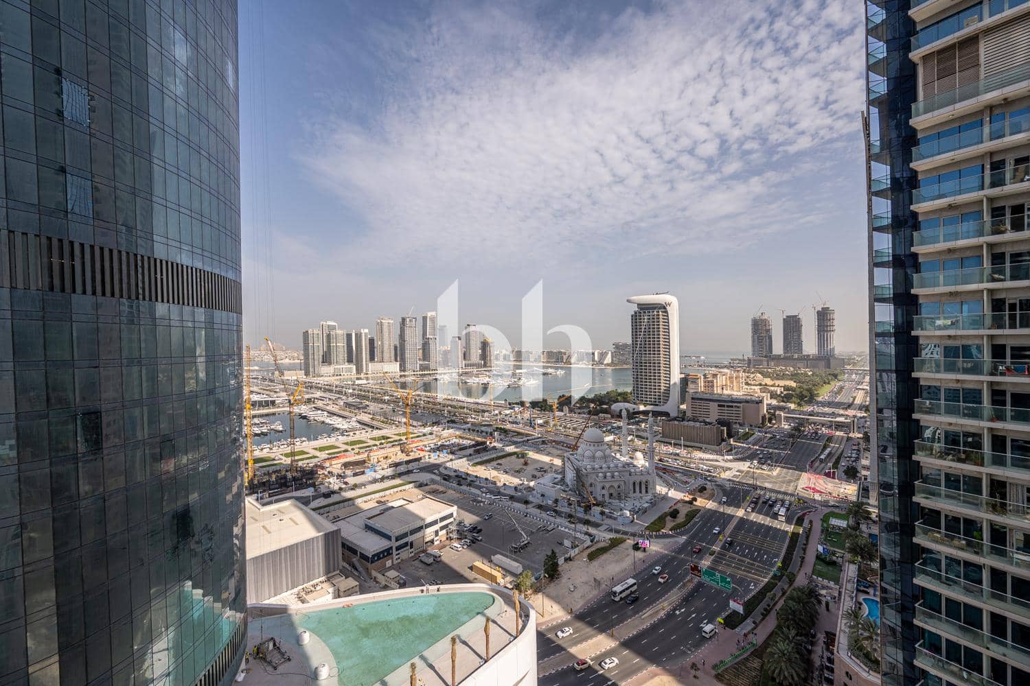 1 Bedroom Apartment in Cayan Tower - photo 1