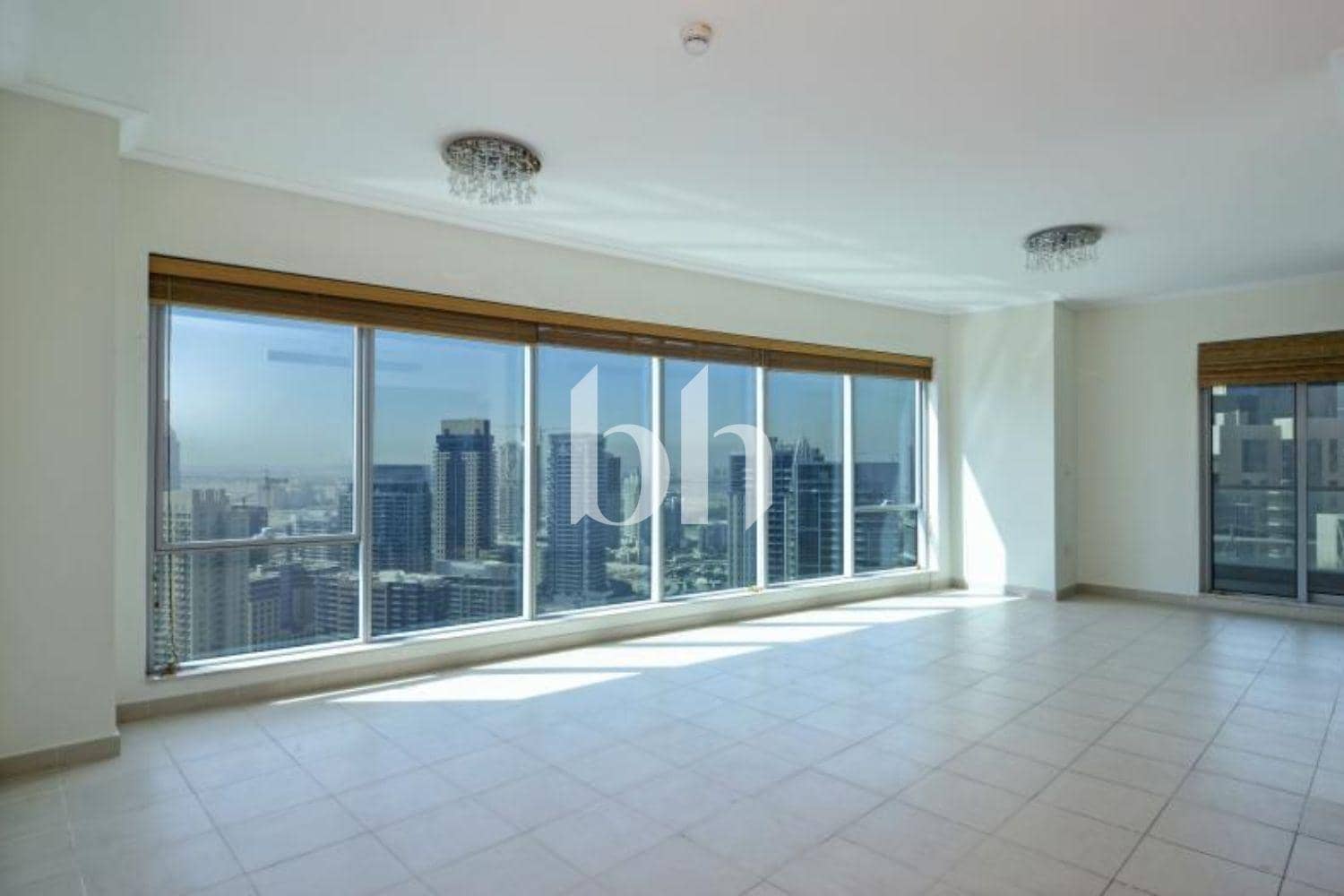 2 Bedroom Apartment in Paloma Tower - photo 2