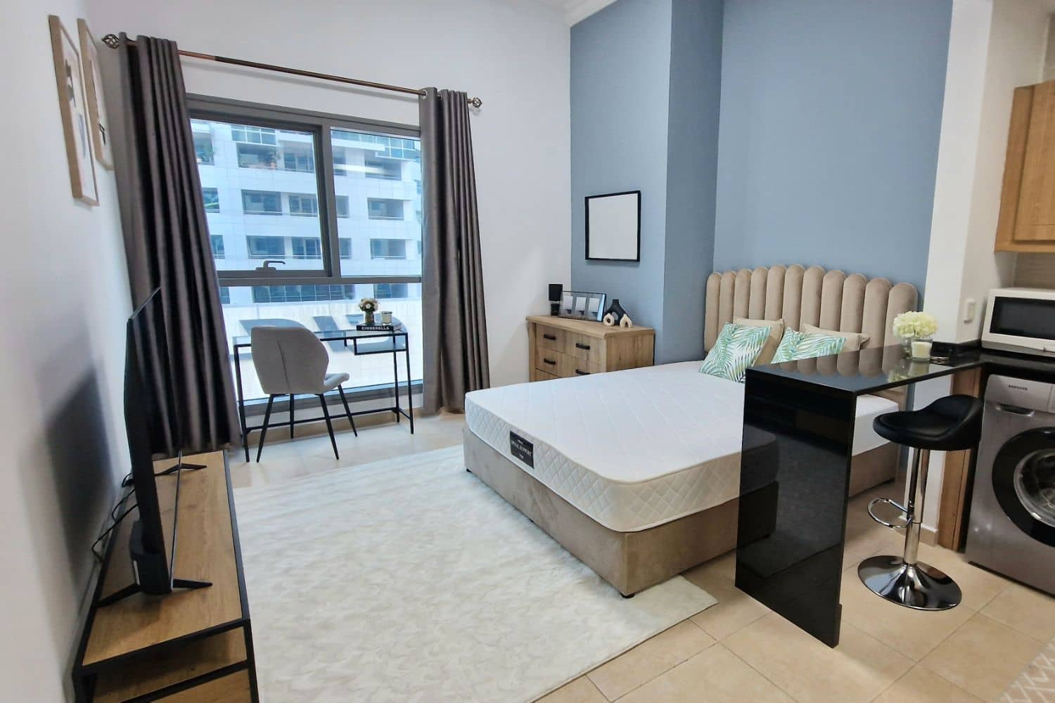 Studio Apartment in Zumurud Tower