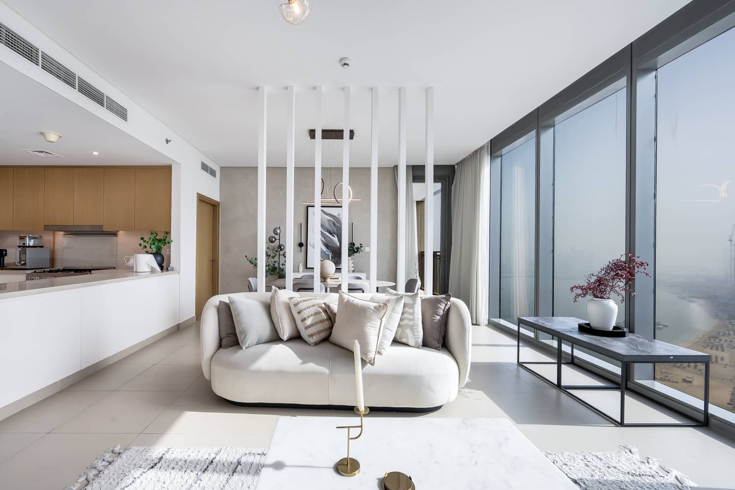 3 Bedroom Apartment in 5242 Tower 1 - photo 2