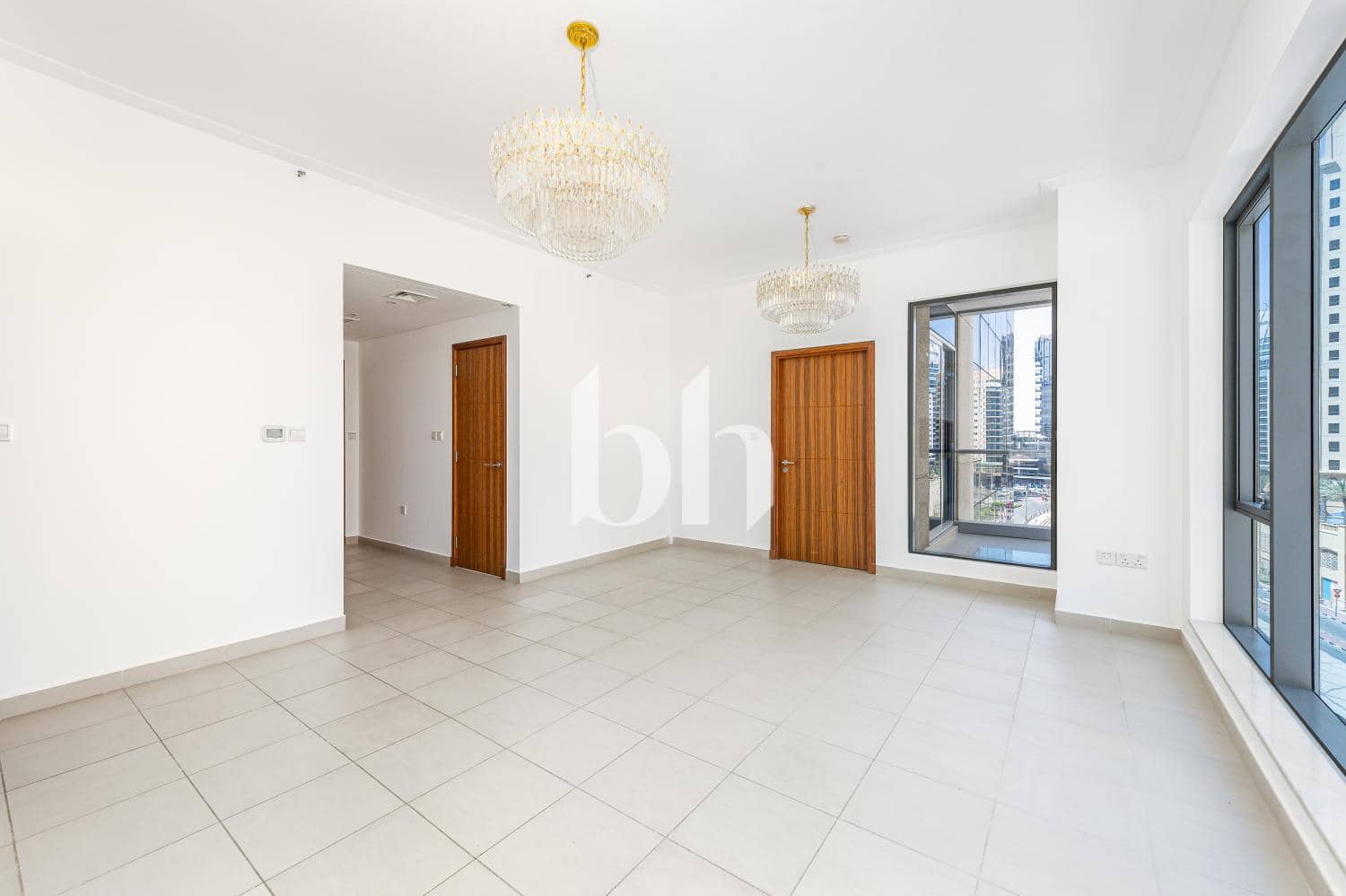 1 Bedroom Apartment in Shemara Tower - photo 2
