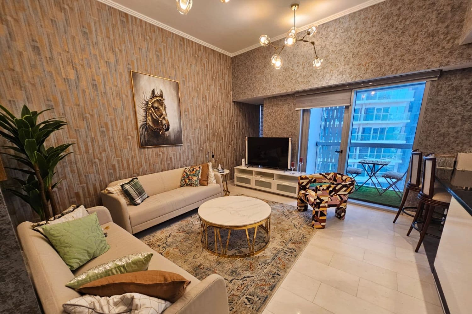 2 Bedroom Apartment in Cayan Tower - photo 1