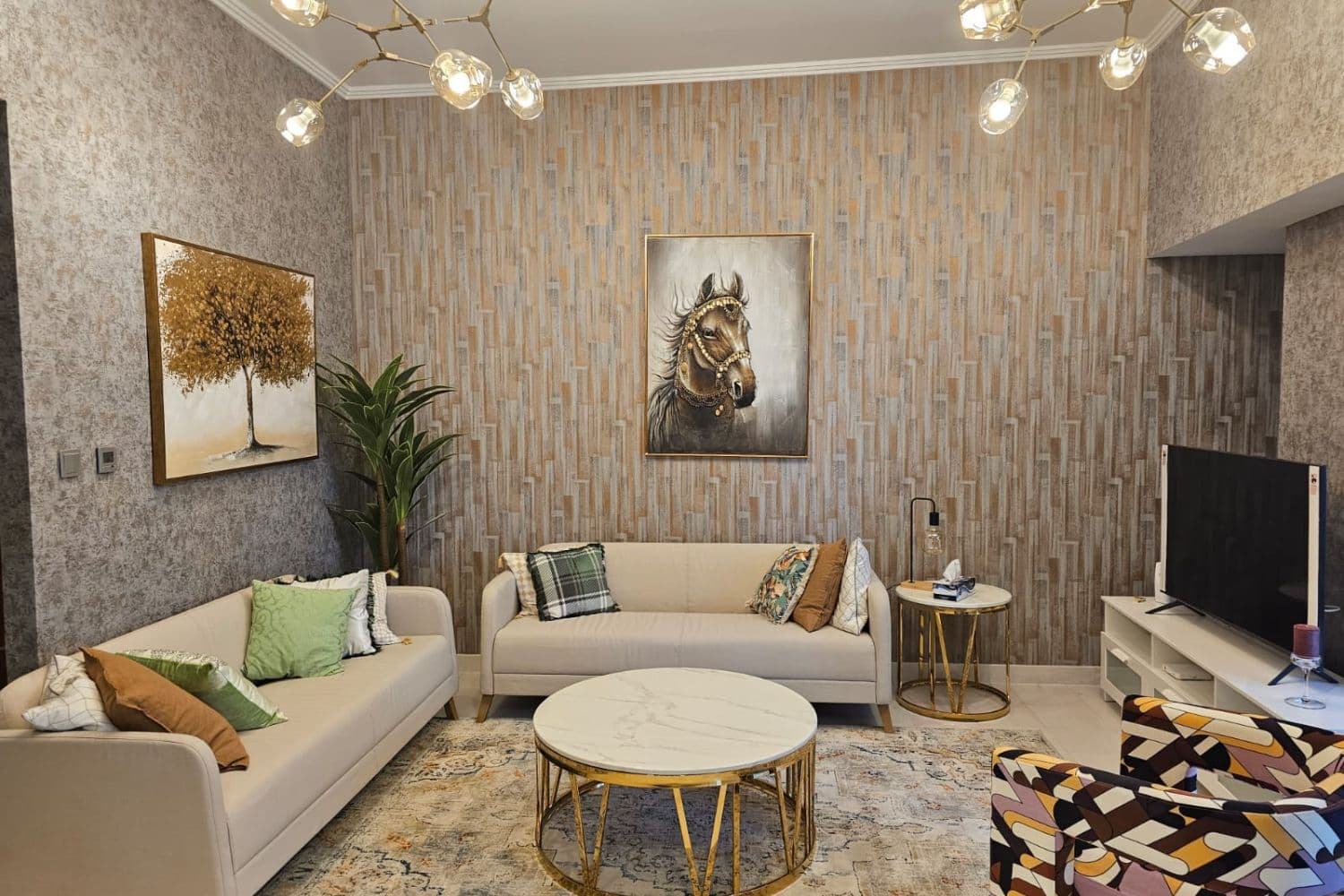 2 Bedroom Apartment in Cayan Tower - photo 2
