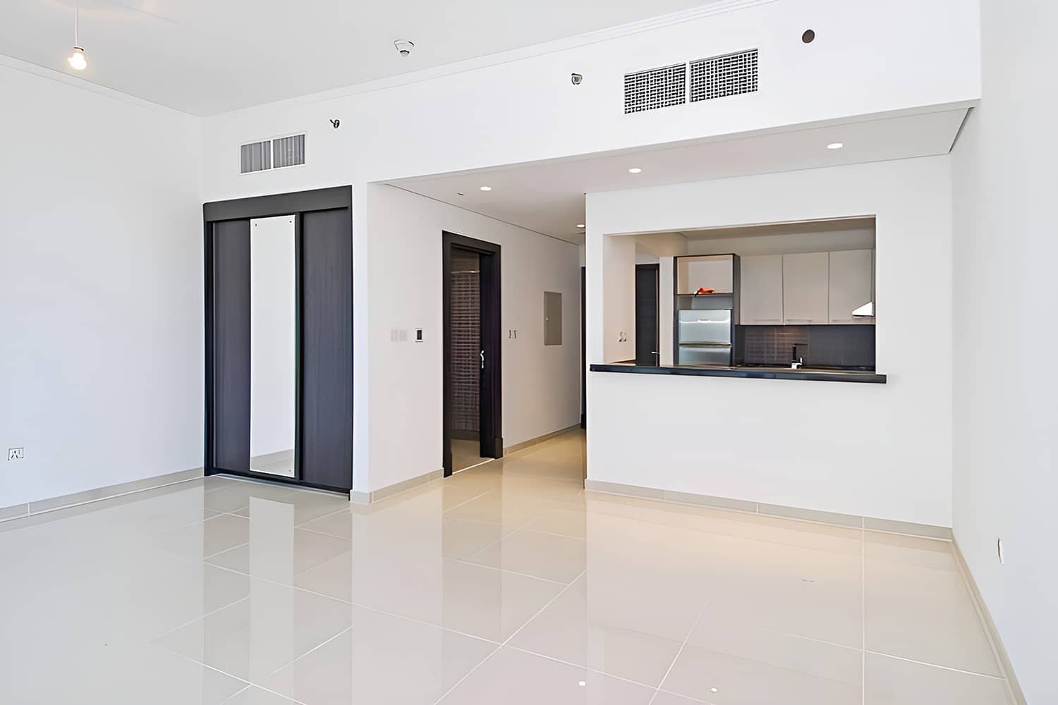 Studio Apartment in Silverene Tower B - photo 1