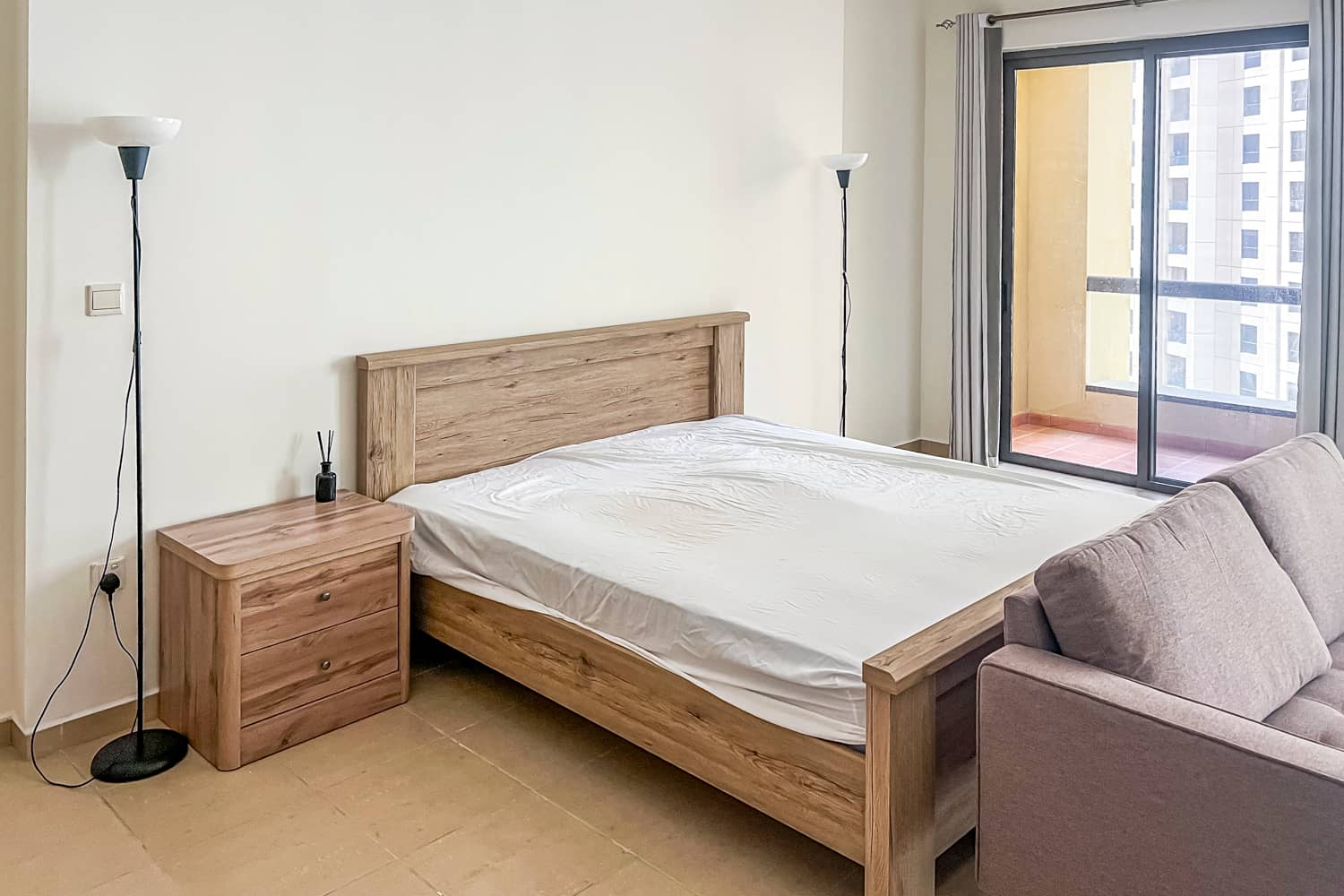Studio Apartment in Murjan 2 - photo 1