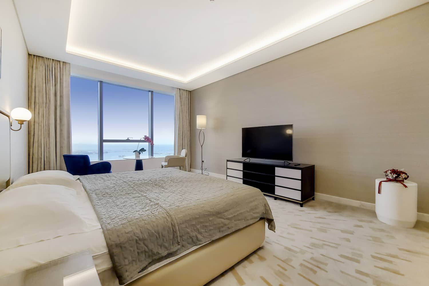 Studio Apartment in The Palm Tower