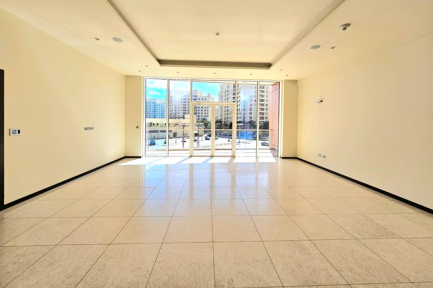 3 Bedroom Apartment in Amber - photo 1