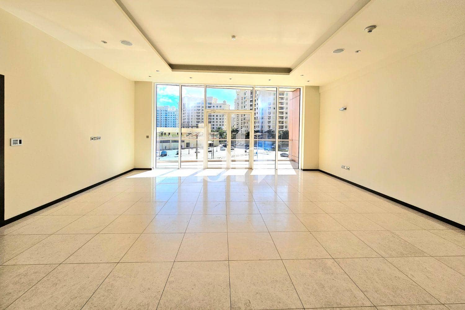 3 Bedroom Apartment in Amber - photo 1