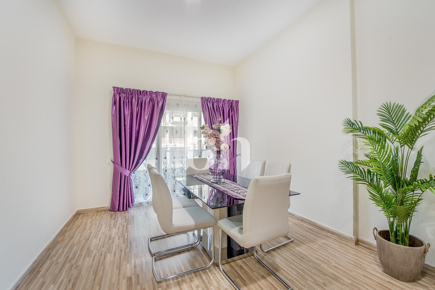 2 Bedroom Apartment in Zenith A1 Tower - photo 1