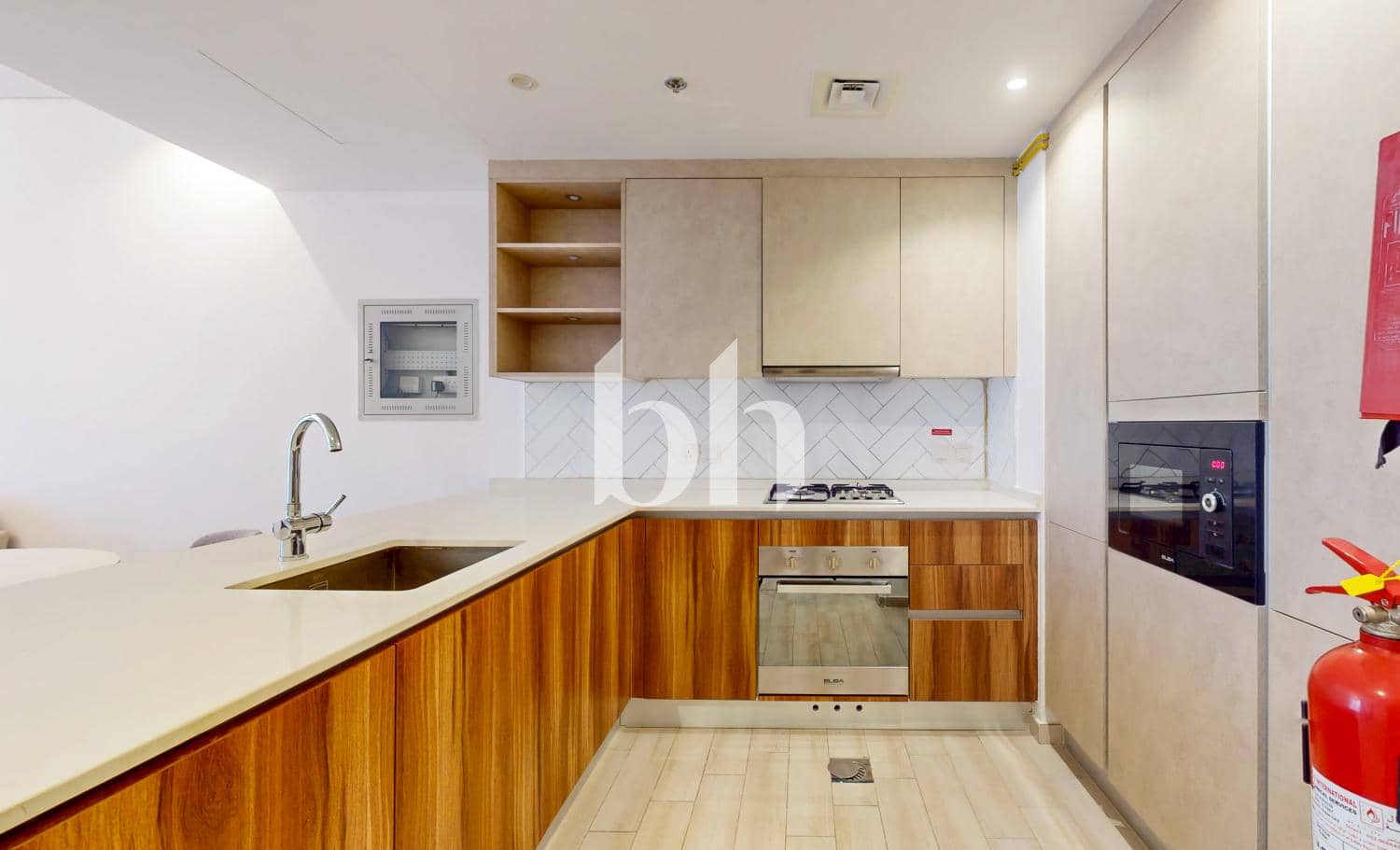 1 Bedroom Apartment in Park Vista - photo 2