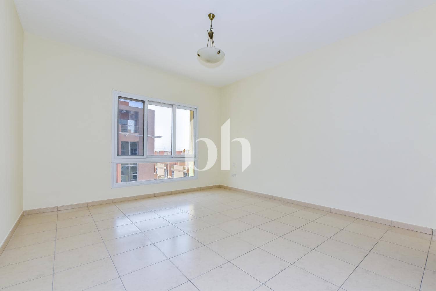 1 Bedroom Apartment in Arezzo 1 - photo 2