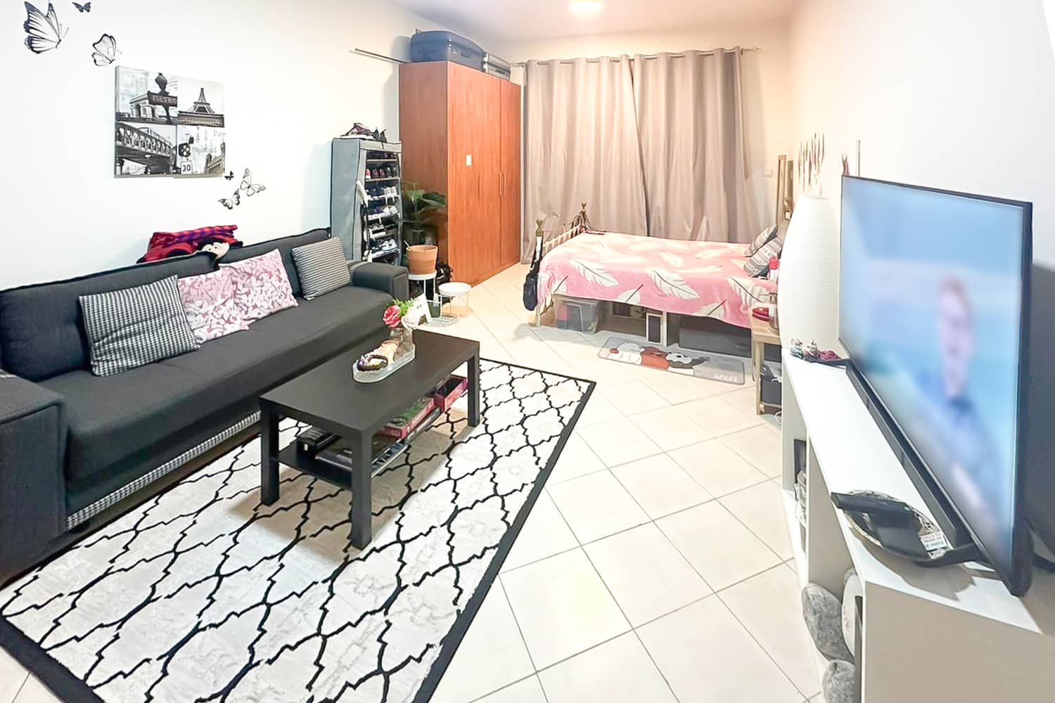 Studio Apartment in The Crescent B