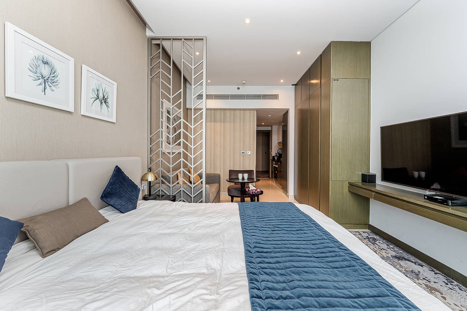 Studio Apartment in DAMAC MAISON PRIVE TOWER A - photo 2
