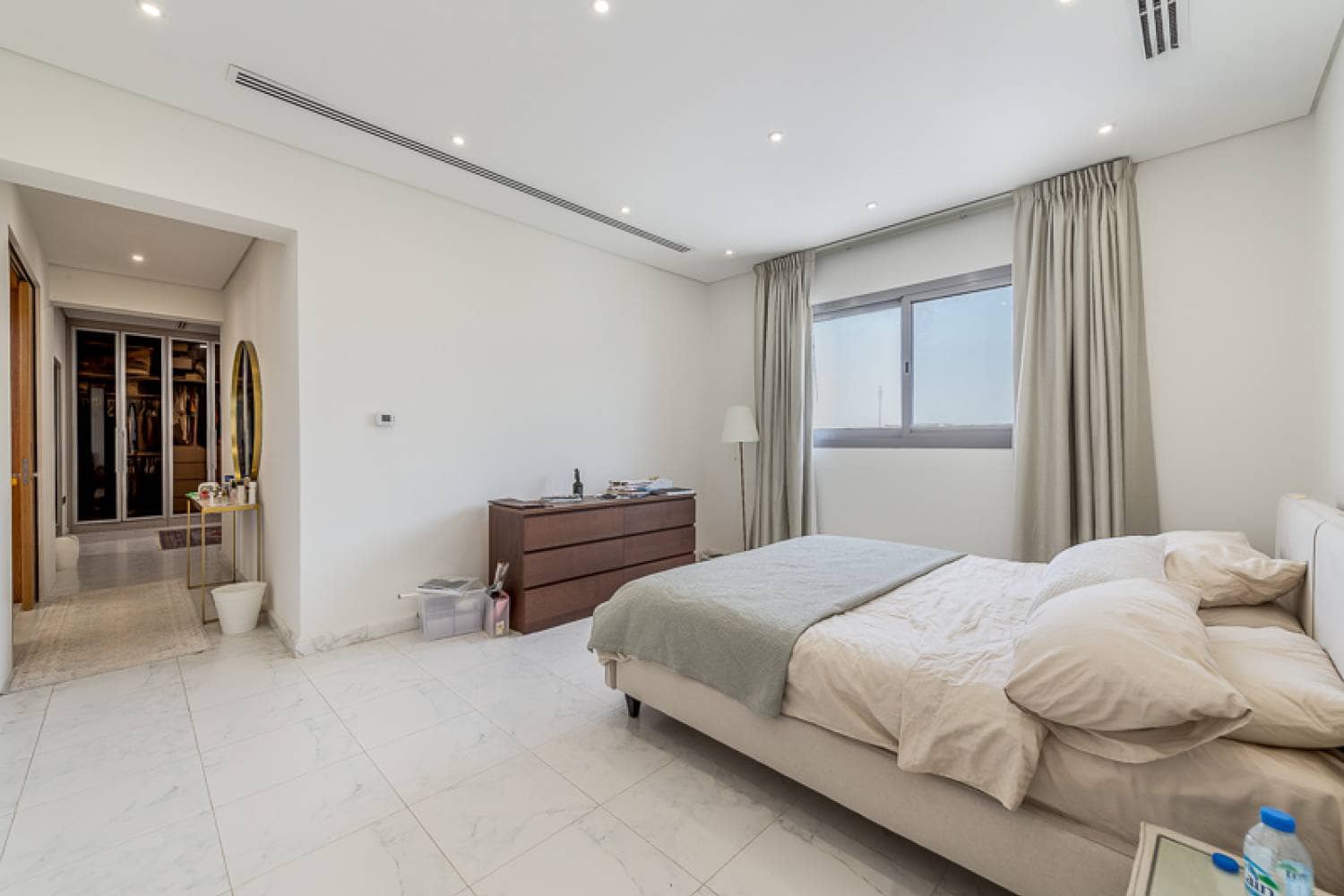 5 Bedroom Villa in Al Khawaneej 2 - photo 2