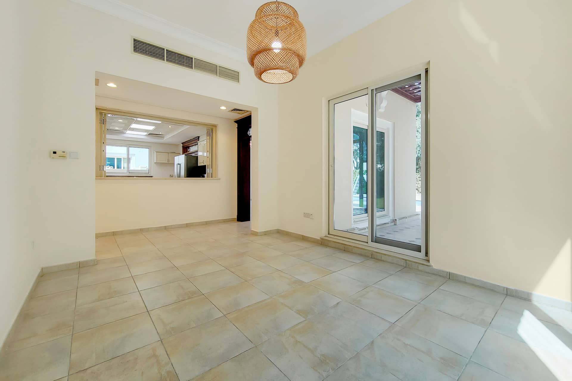 5 Bedroom Villa in Estella - photo 2