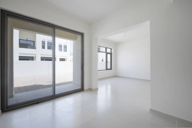 4 Bedroom Villa in Mira Oasis 2 - photo 2