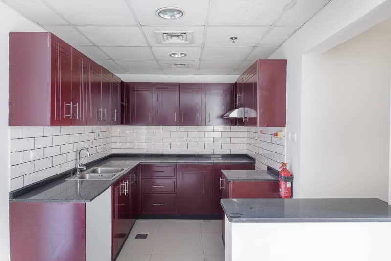 1 Bedroom Apartment in The Manhattan Tower - photo 1