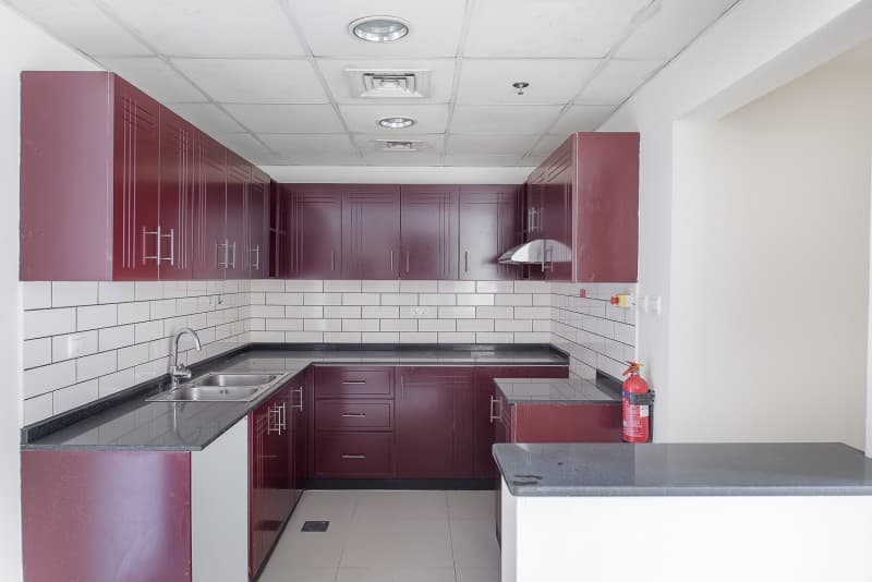 1 Bedroom Apartment in The Manhattan Tower - photo 1