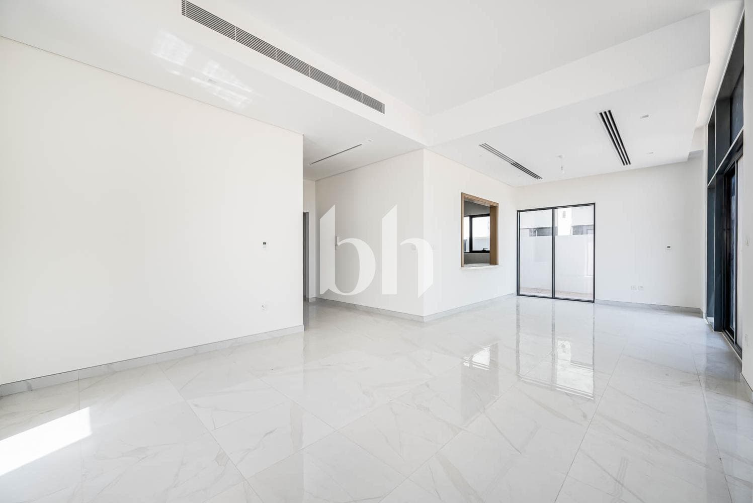 4 Bedroom Villa in Murooj Al Furjan 1 - photo 1