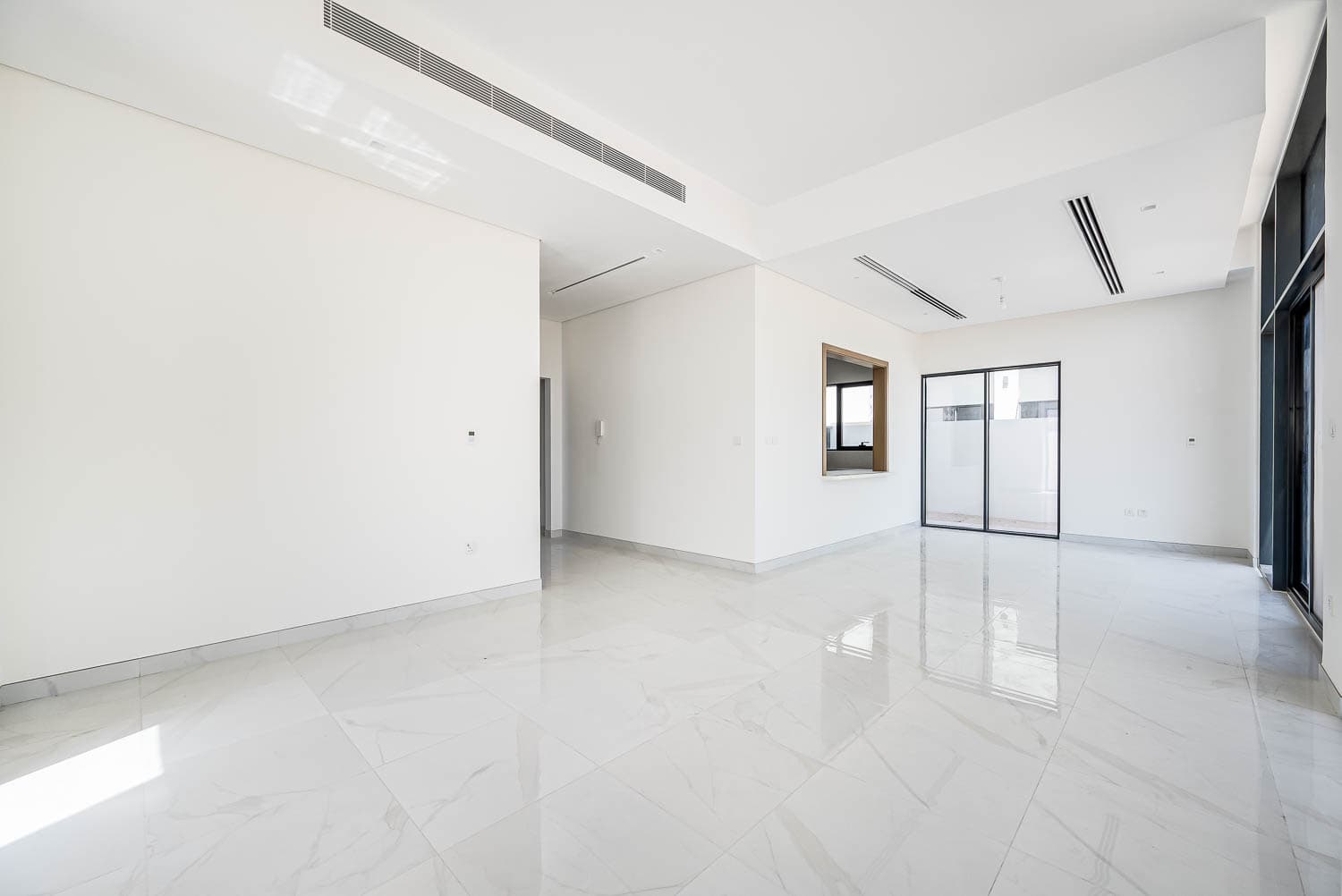 4 Bedroom Villa in Murooj Al Furjan 1 - photo 1