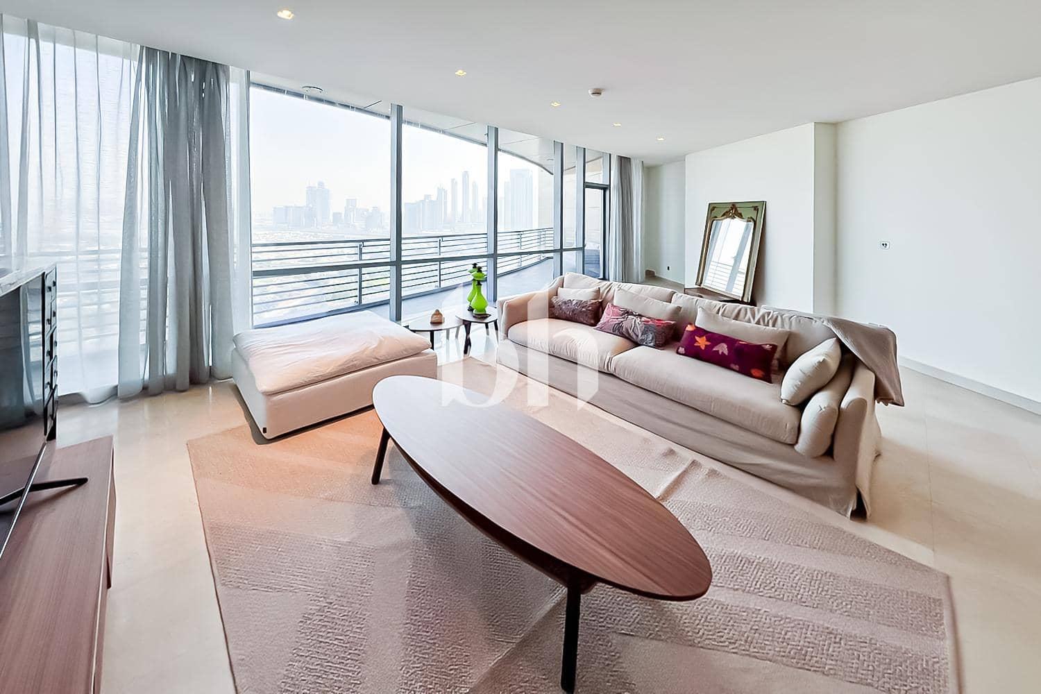 2 Bedroom Apartment in Sky Gardens - photo 2