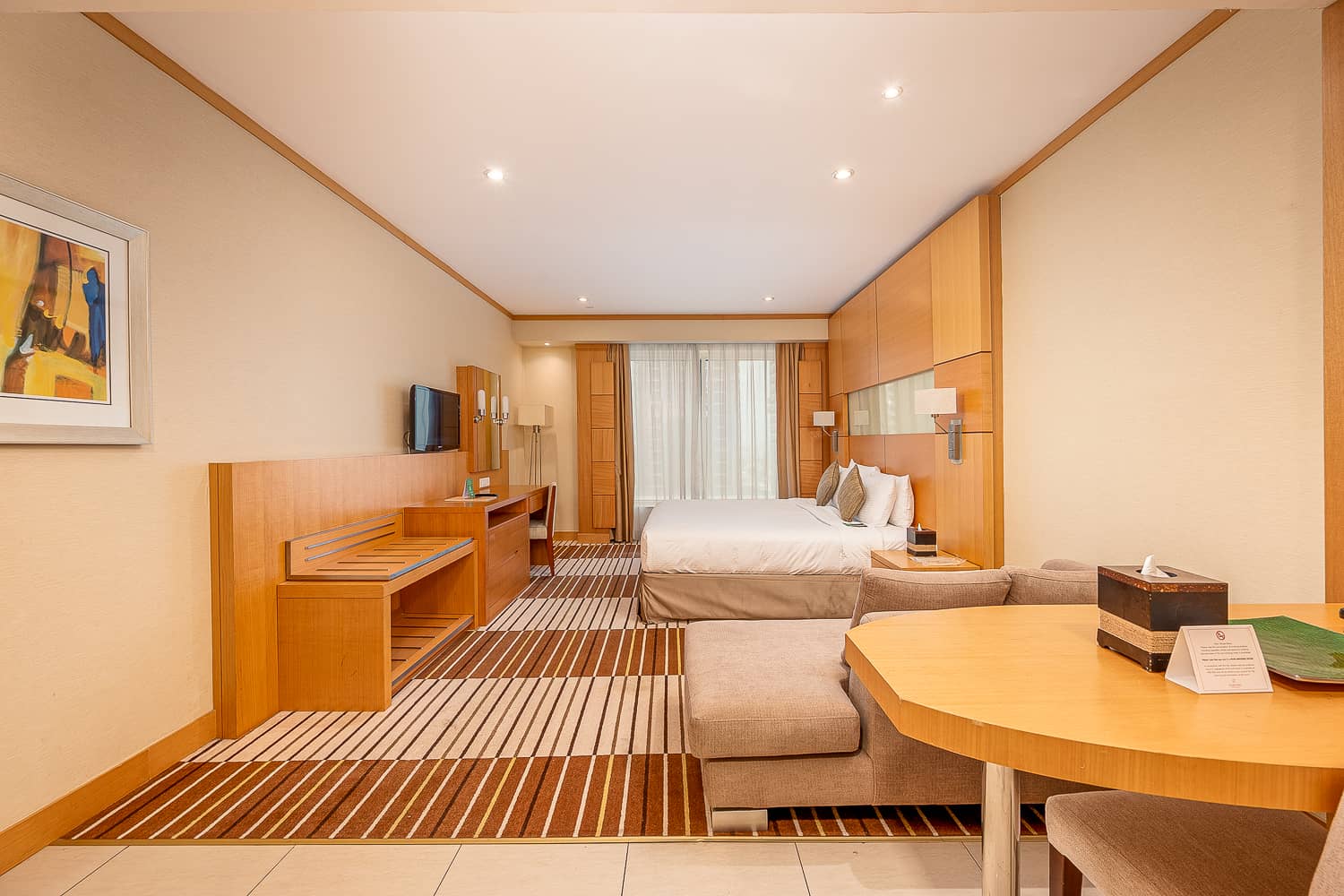 Studio Hotel Apartment in The Carlton Downtown Hotel - photo 2