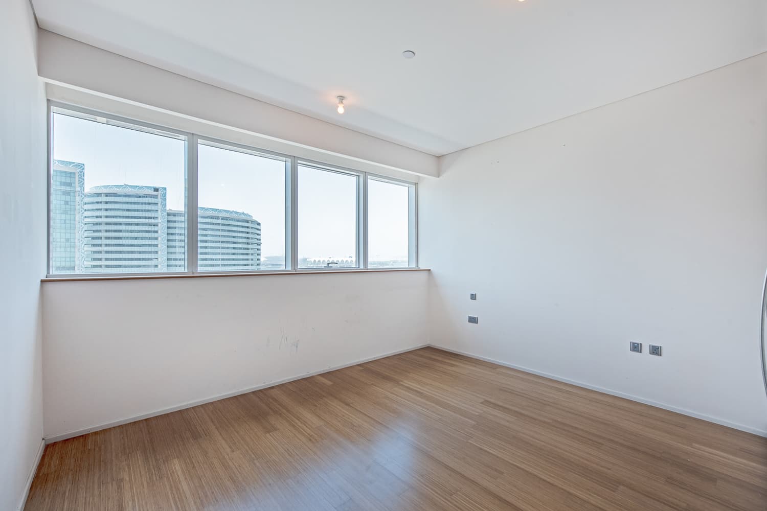 2 Bedroom Apartment in Al Maha - photo 2