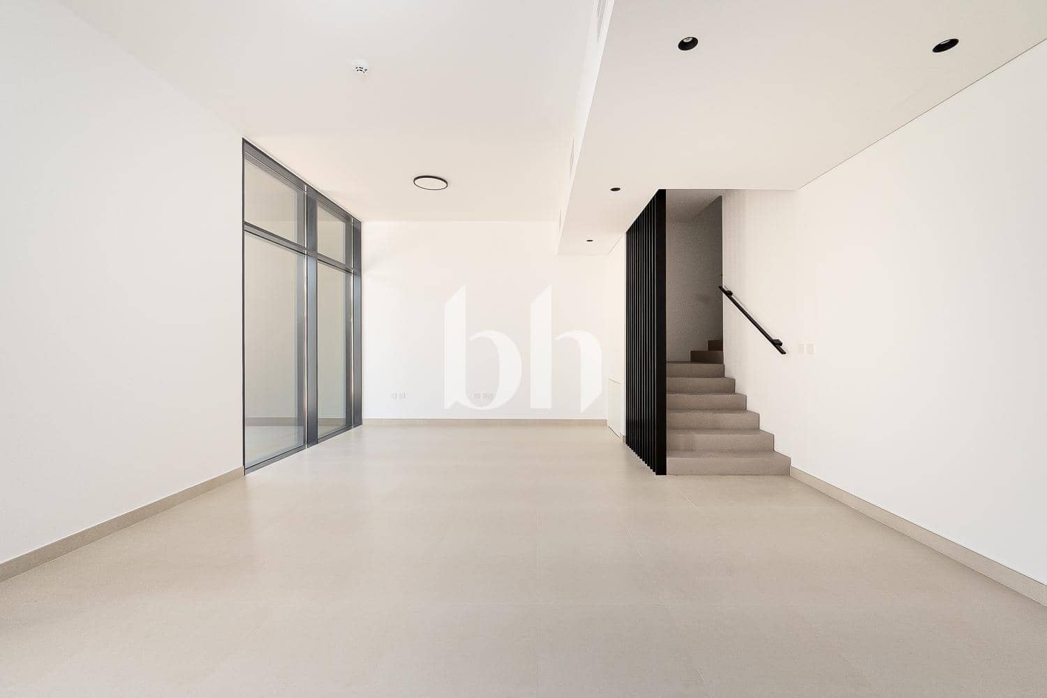 4 Bedroom Townhouse in Robinia - photo 2