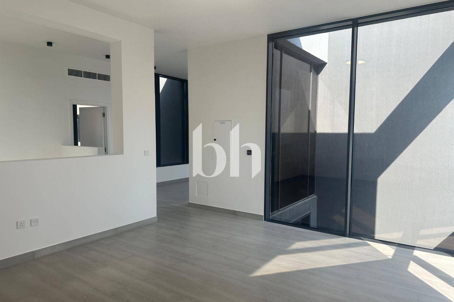 4 Bedroom Villa in Kaya - photo 1