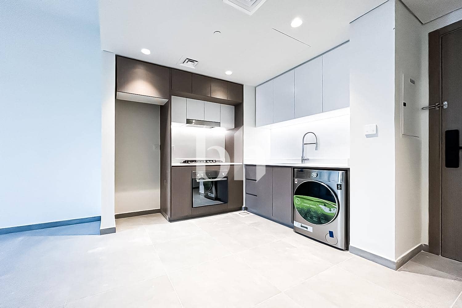 1 Bedroom Apartment in The Boulevard 2 - photo 1