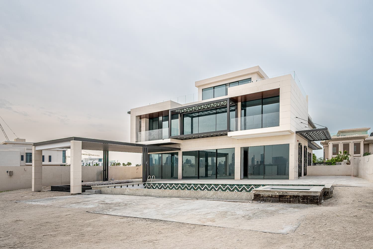 7 Bedroom Villa in Jumeirah Bay Island Villas