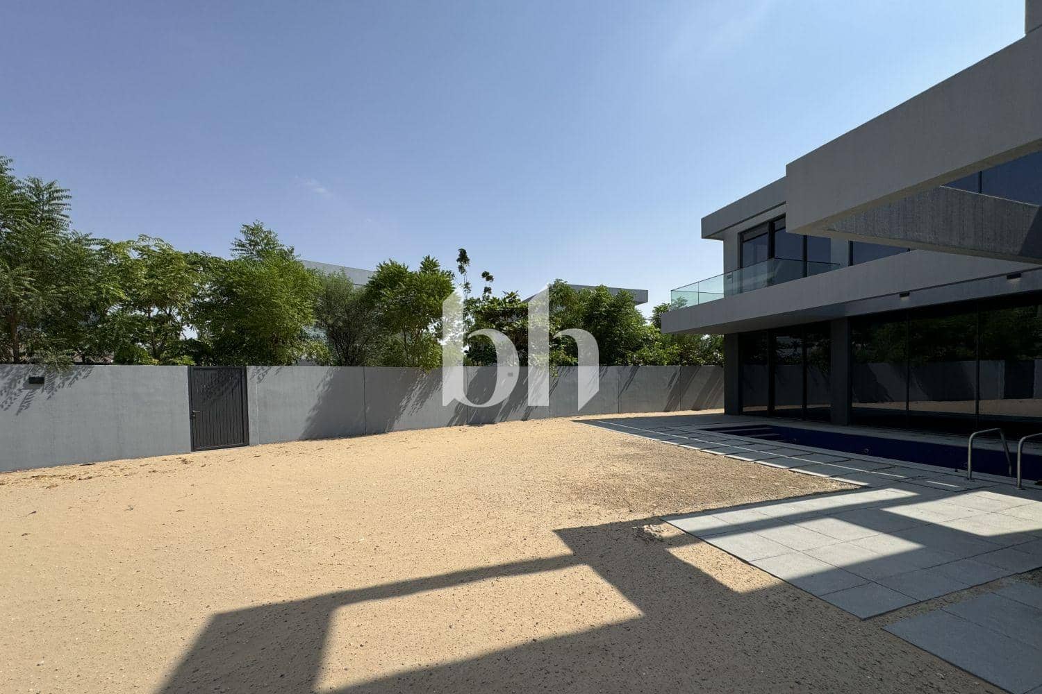 4 Bedroom Villa in Sendian