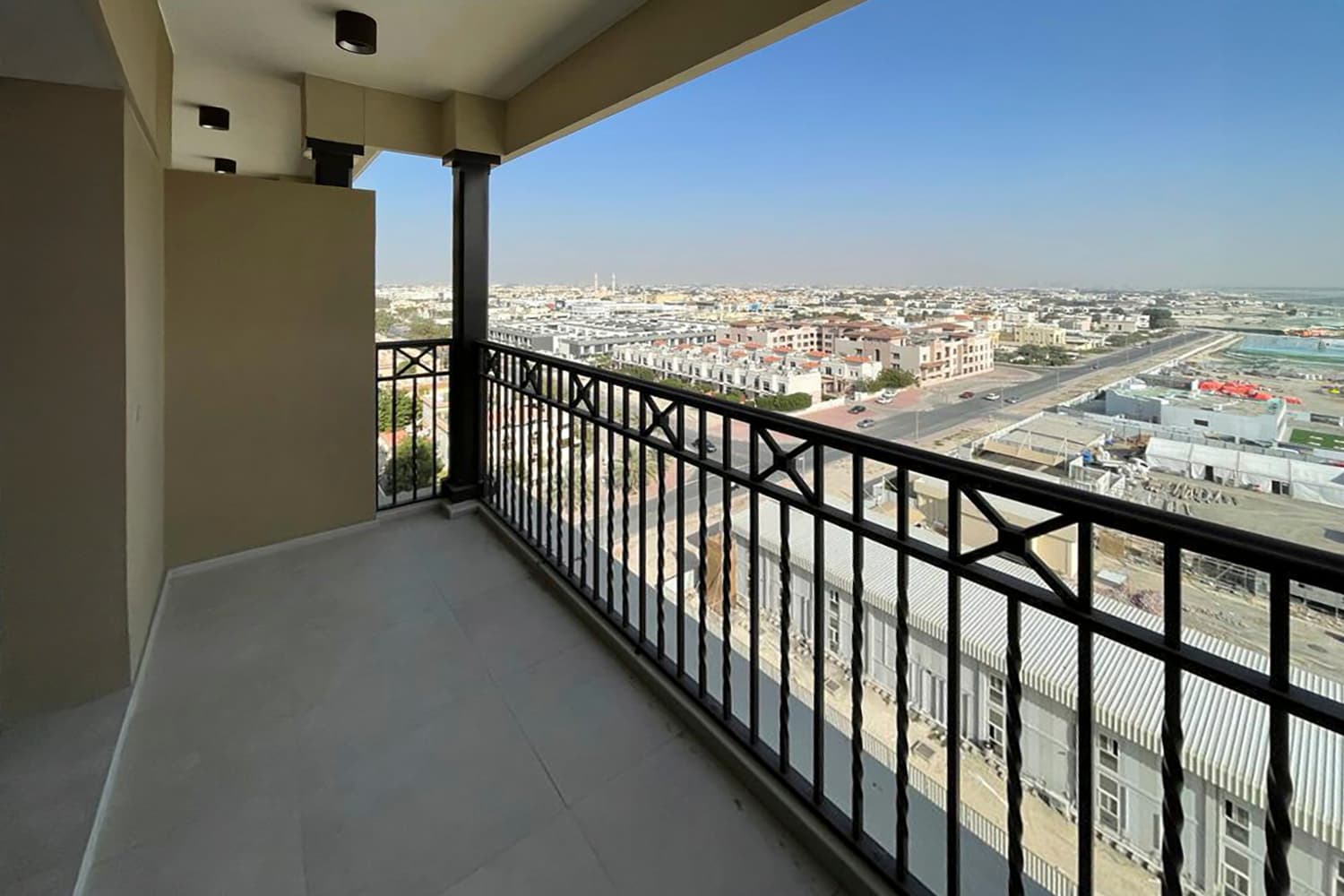 1 Bedroom Apartment in Rahaal 2 - photo 1