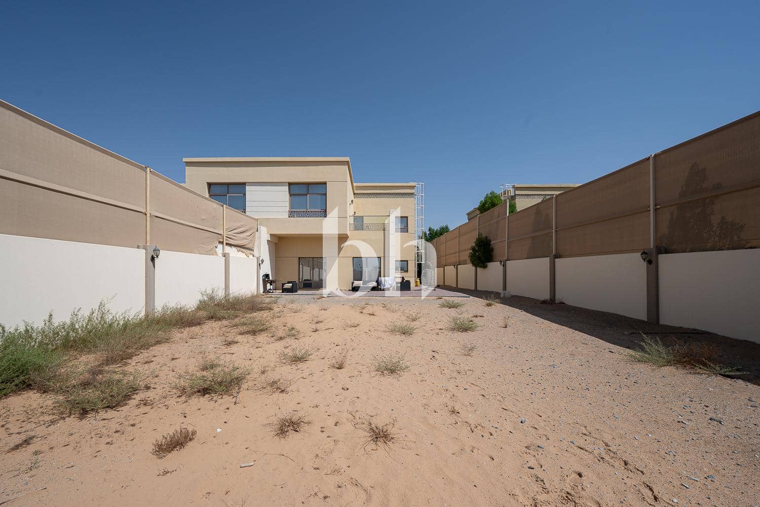 5 Bedroom Villa in Shoumous Residential Complex - photo 1