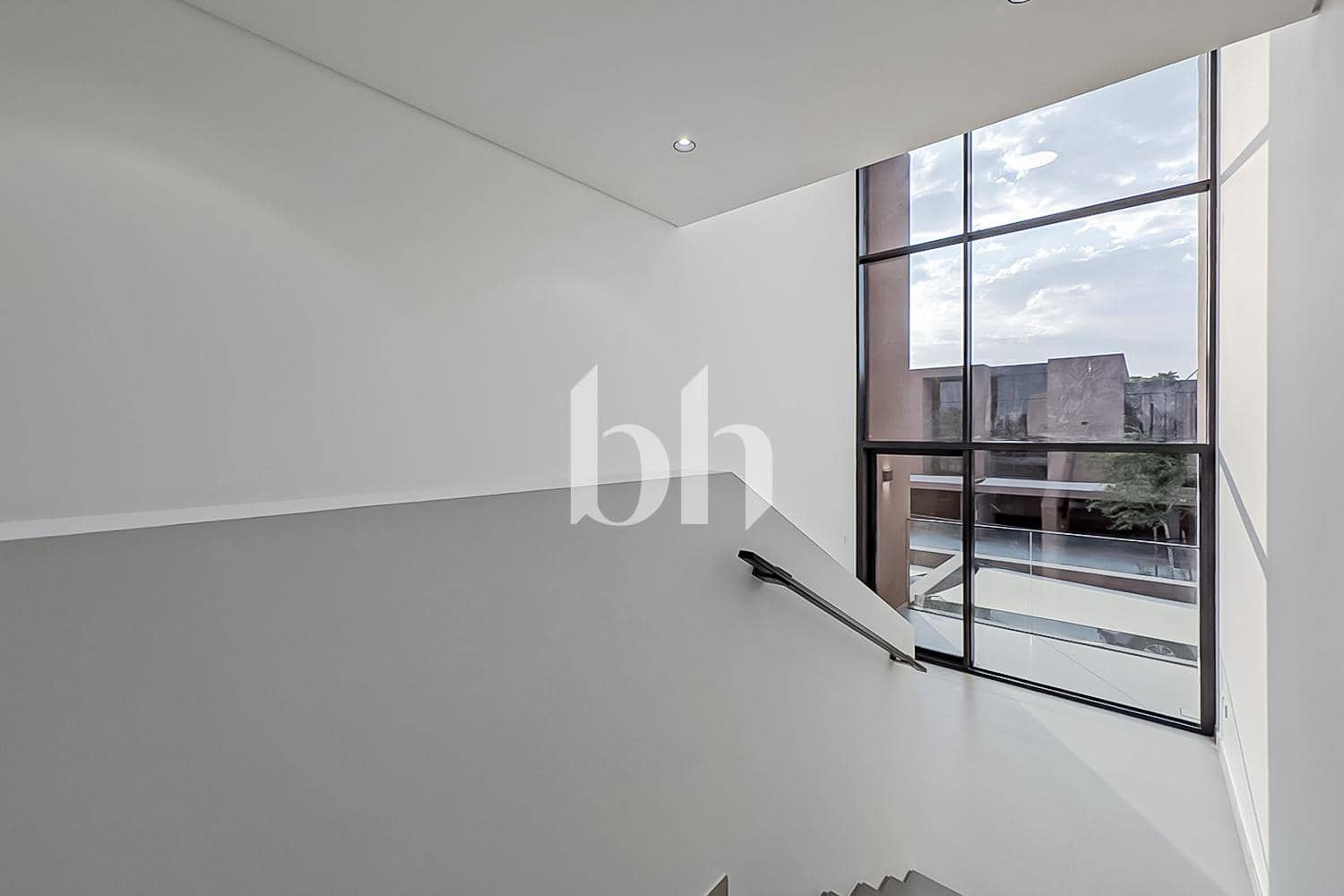 2 Bedroom Townhouse in Saro - photo 2