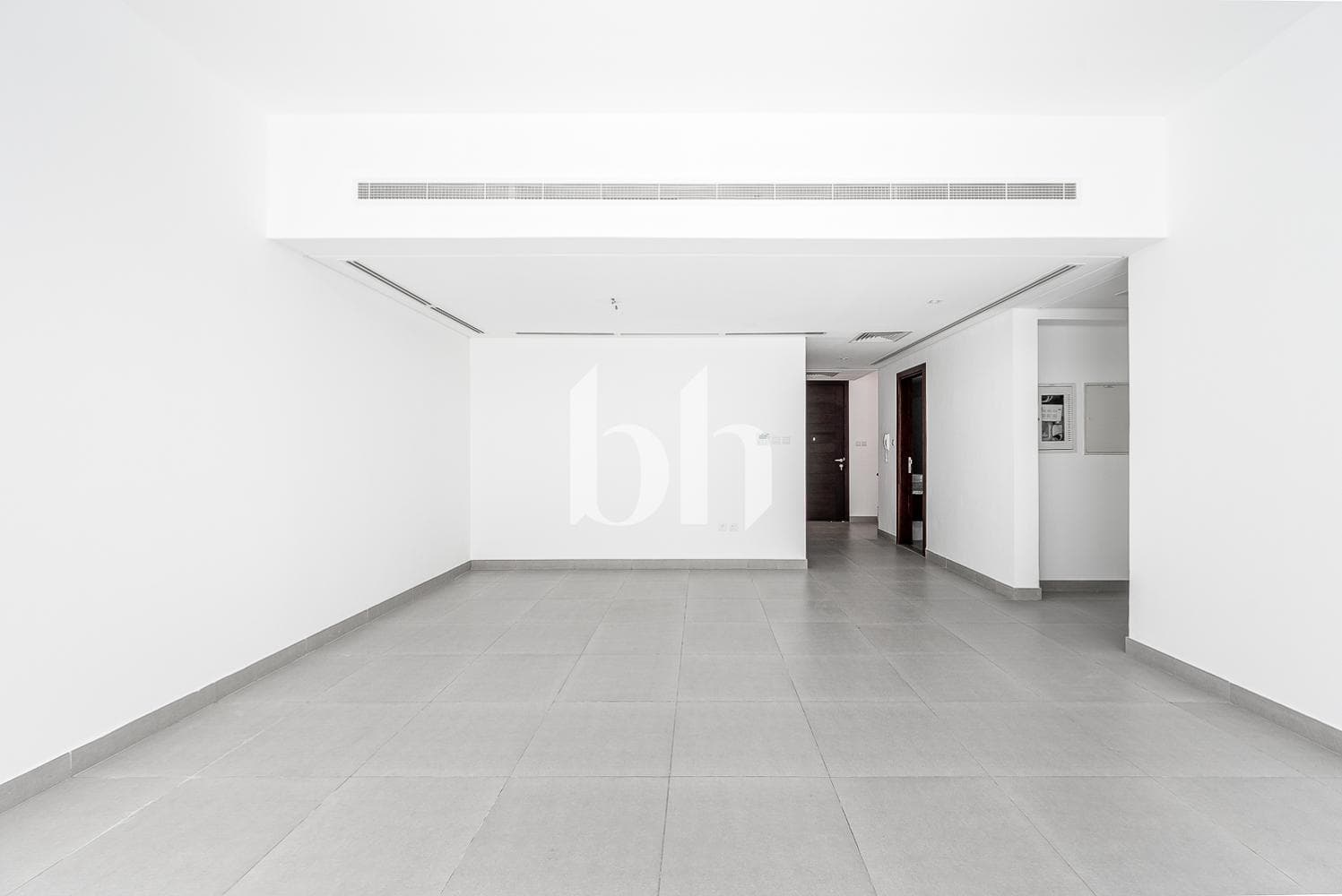 3 Bedroom Townhouse in Arabella Townhouses 1 - photo 1