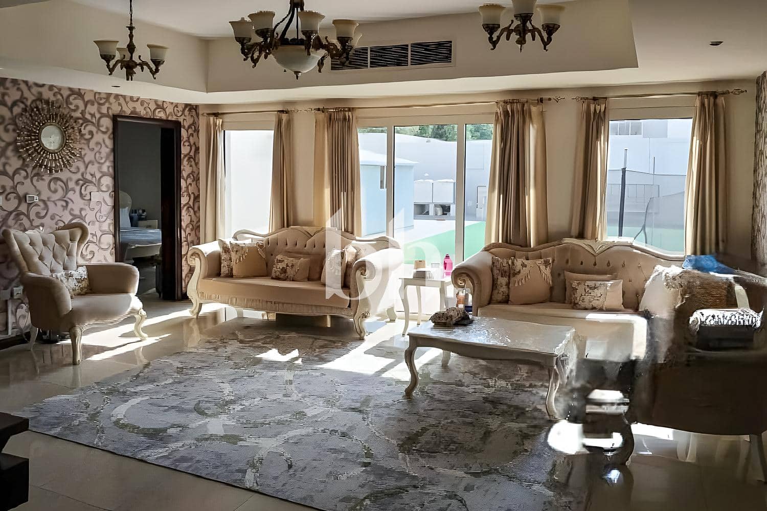 5 Bedroom Villa in Barashi - photo 1