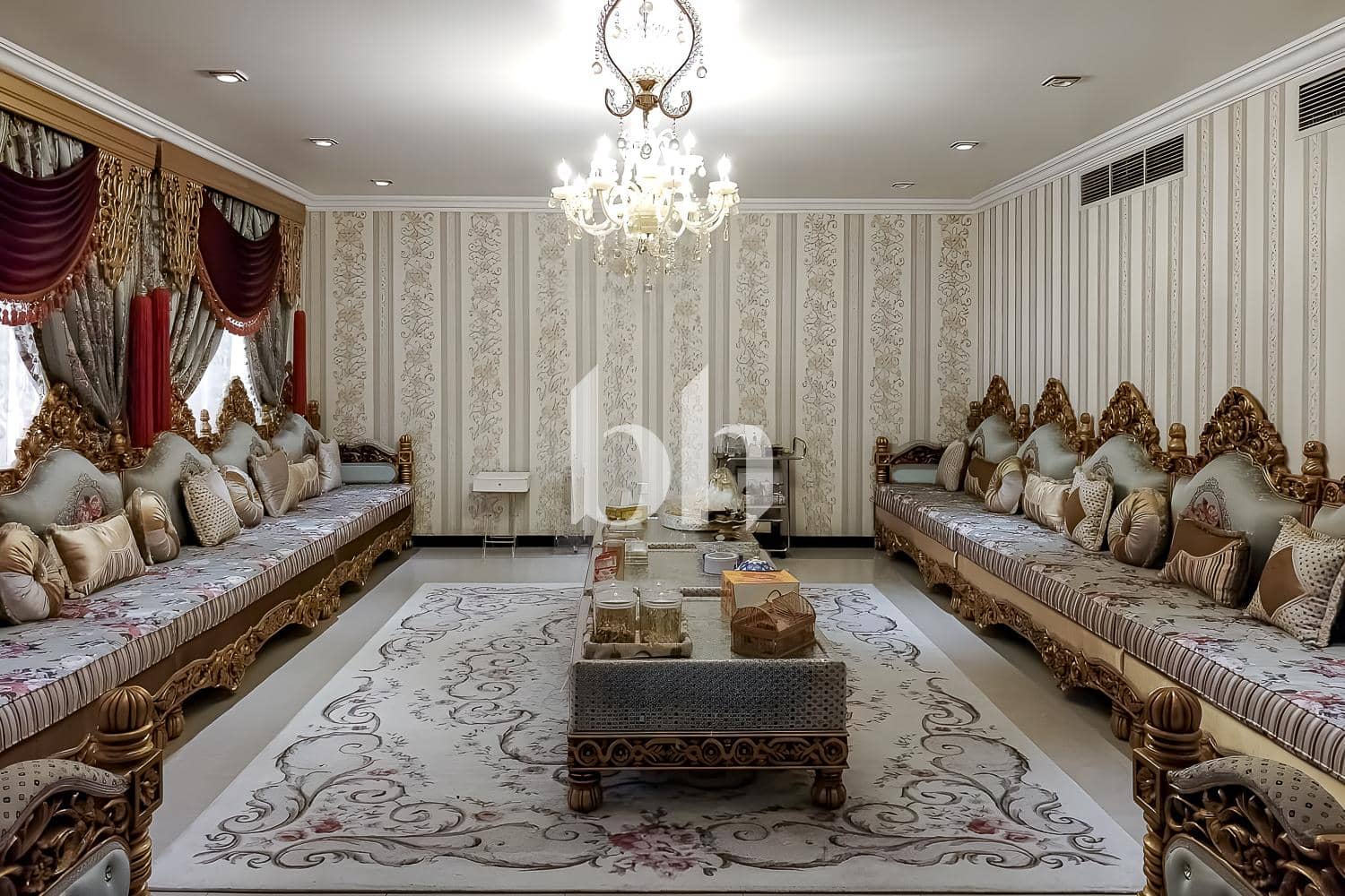 5 Bedroom Villa in Barashi