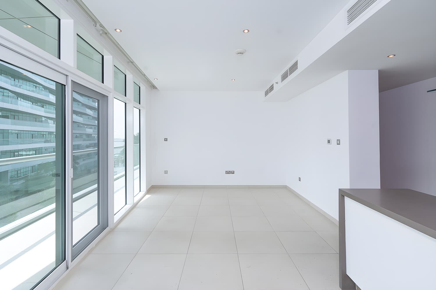 1 Bedroom Apartment in Al Naseem Residences A - photo 2