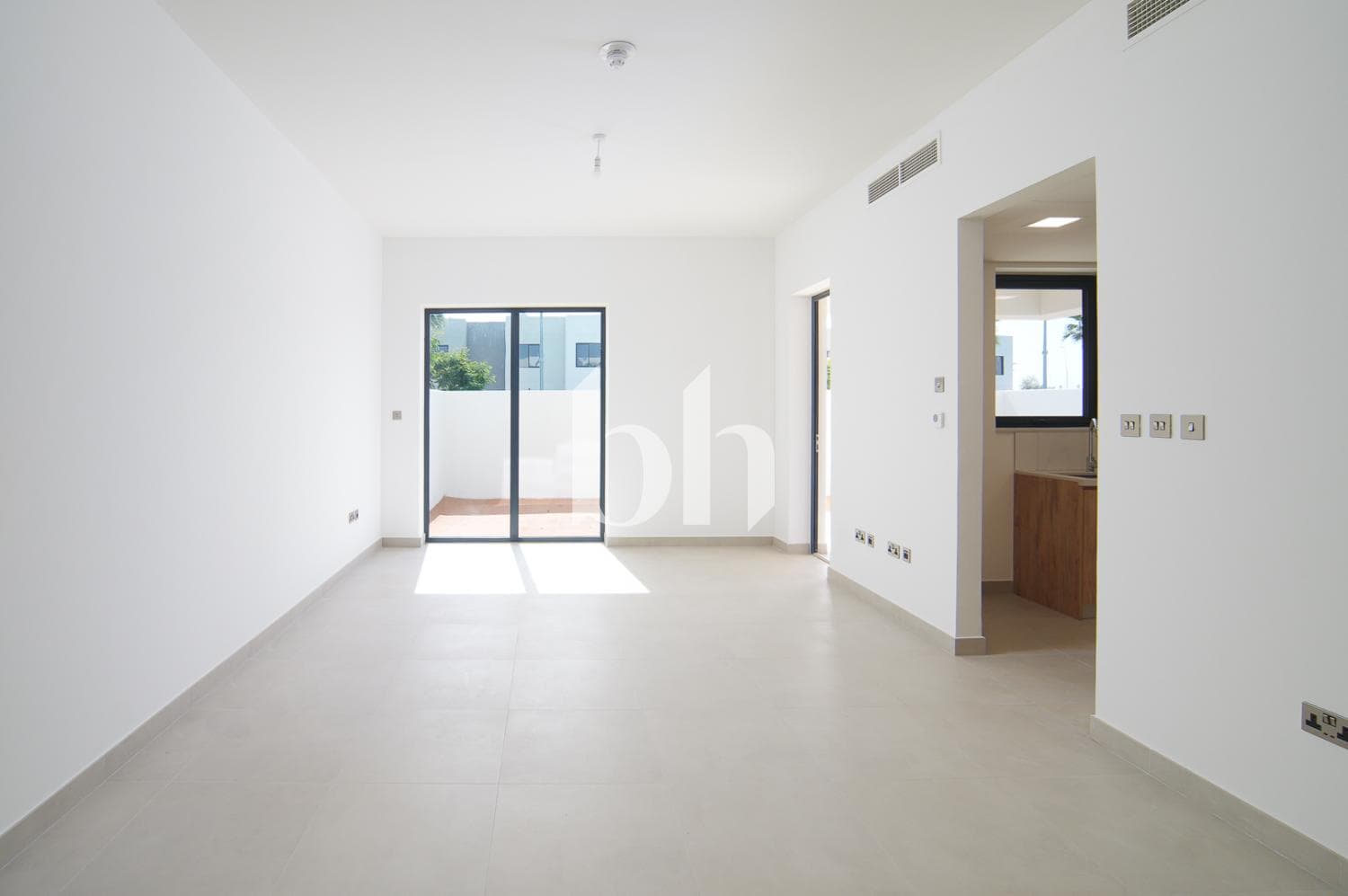 3 Bedroom Townhouse in Noya Viva - photo 1
