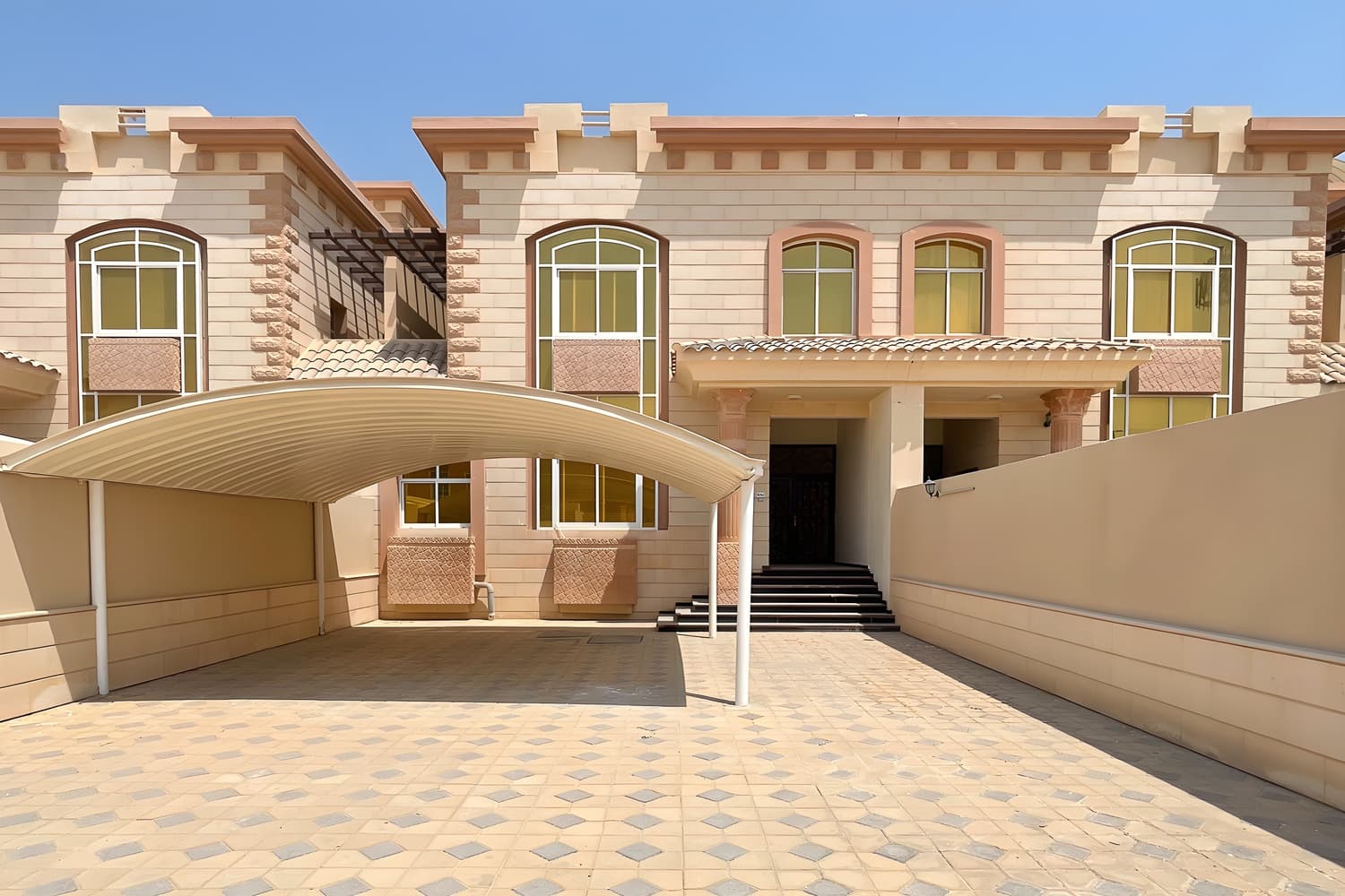 5 Bedroom Villa in Khalifa City A Villas
