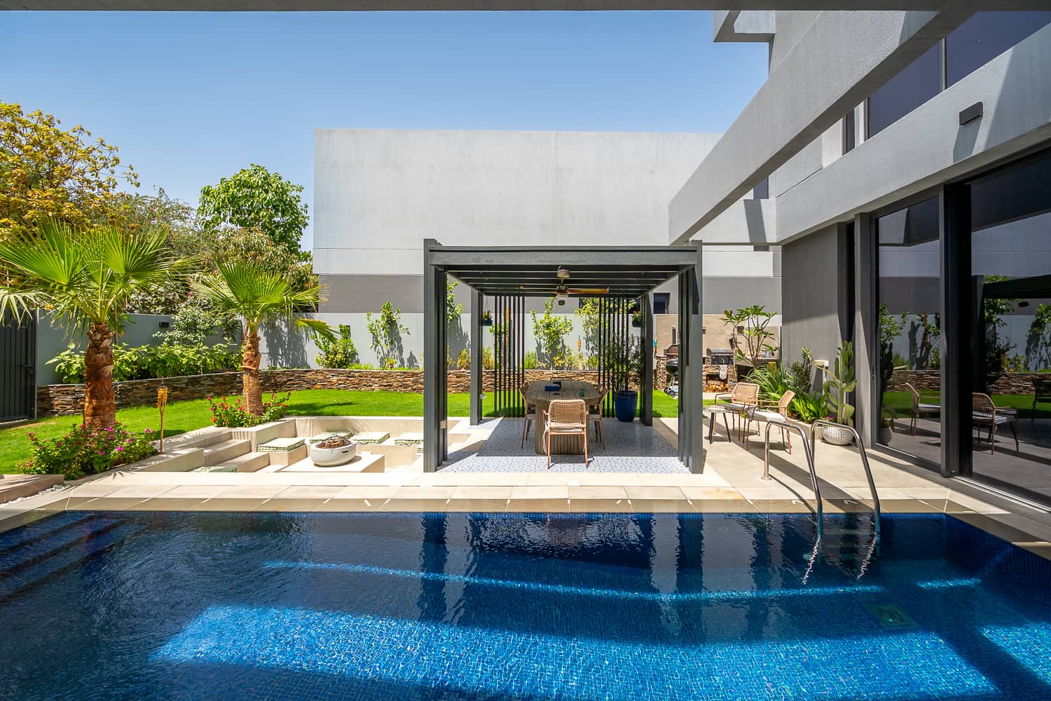5 Bedroom Villa in Sendian