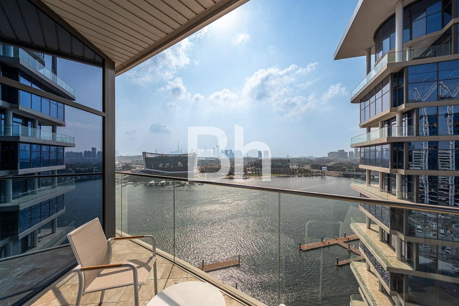 2 Bedroom Hotel Apartment in Marriott Marquis Dubai - photo 2