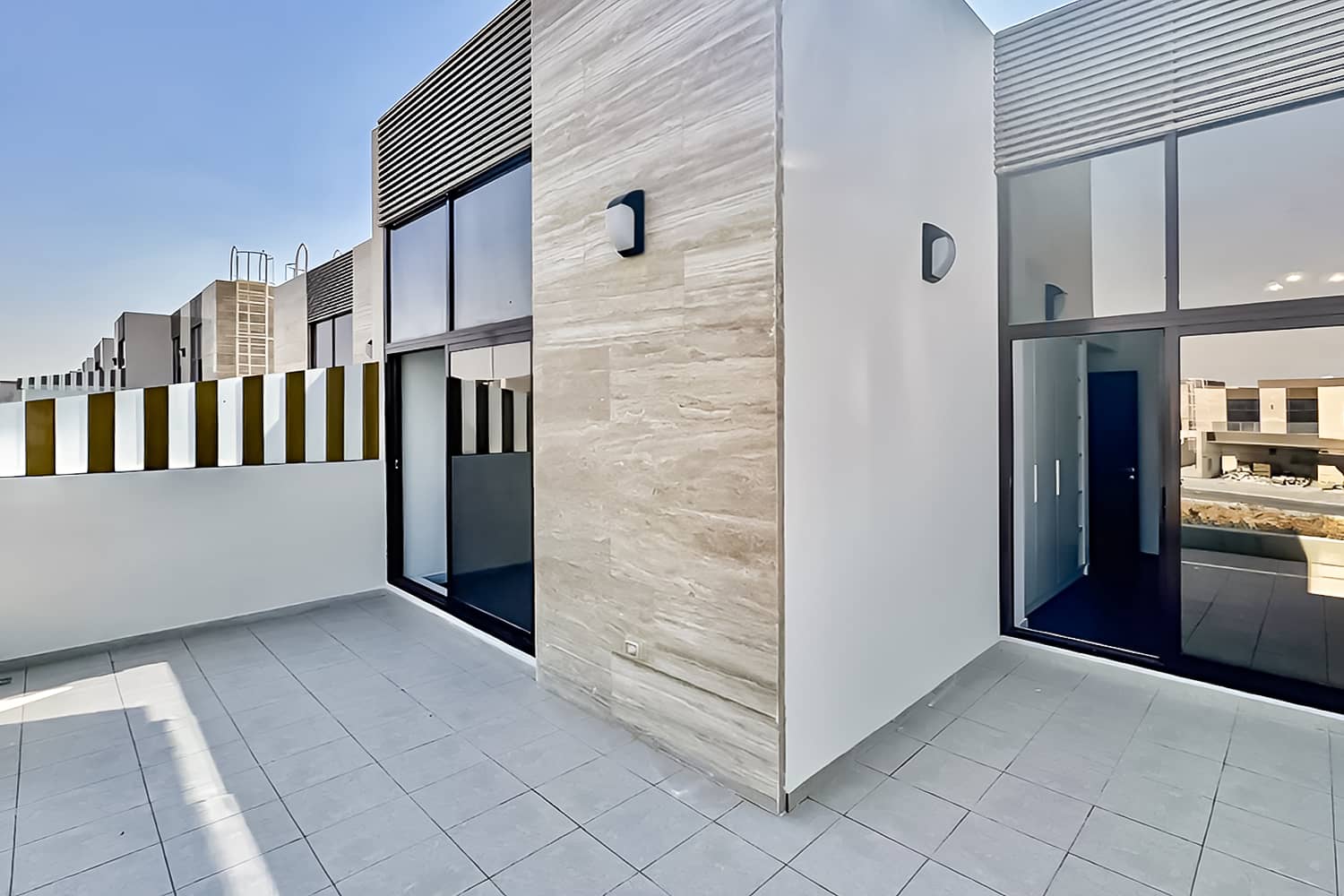 4 Bedroom Townhouse in Elie Saab VIE Townhouses - photo 2