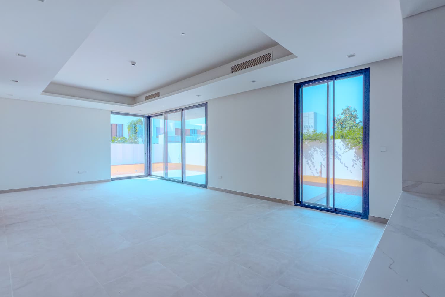 5 Bedrooms Villa in The Dunes - photo 1