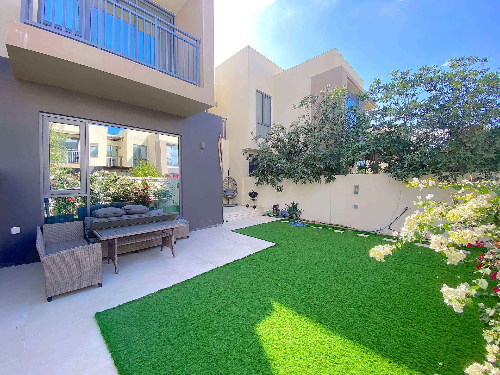 3 Bedroom Townhouse in Maple 2, Maple at Dubai Hills Estate - photo 2