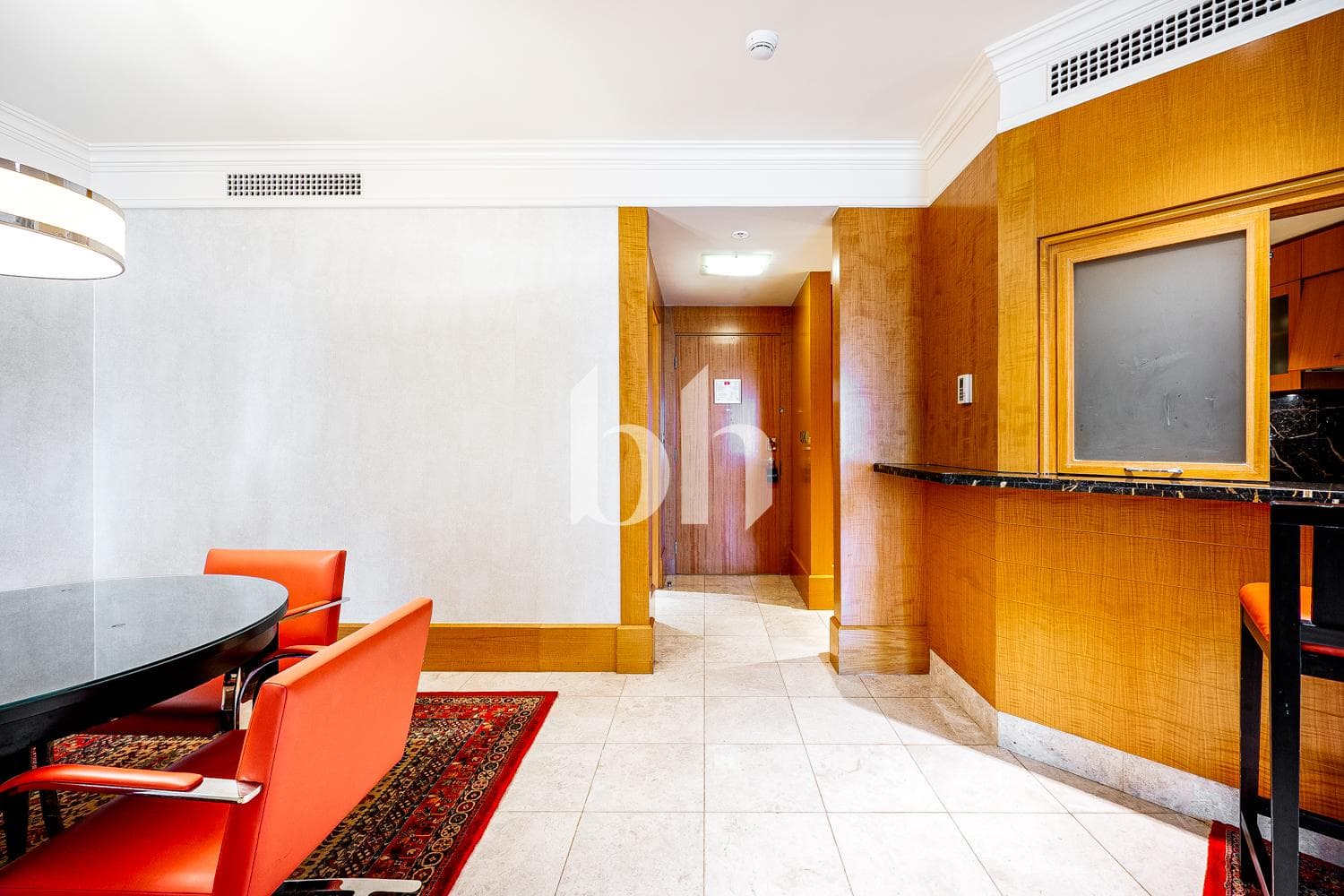 2 Bedroom Apartment in Ritz Carlton - photo 1