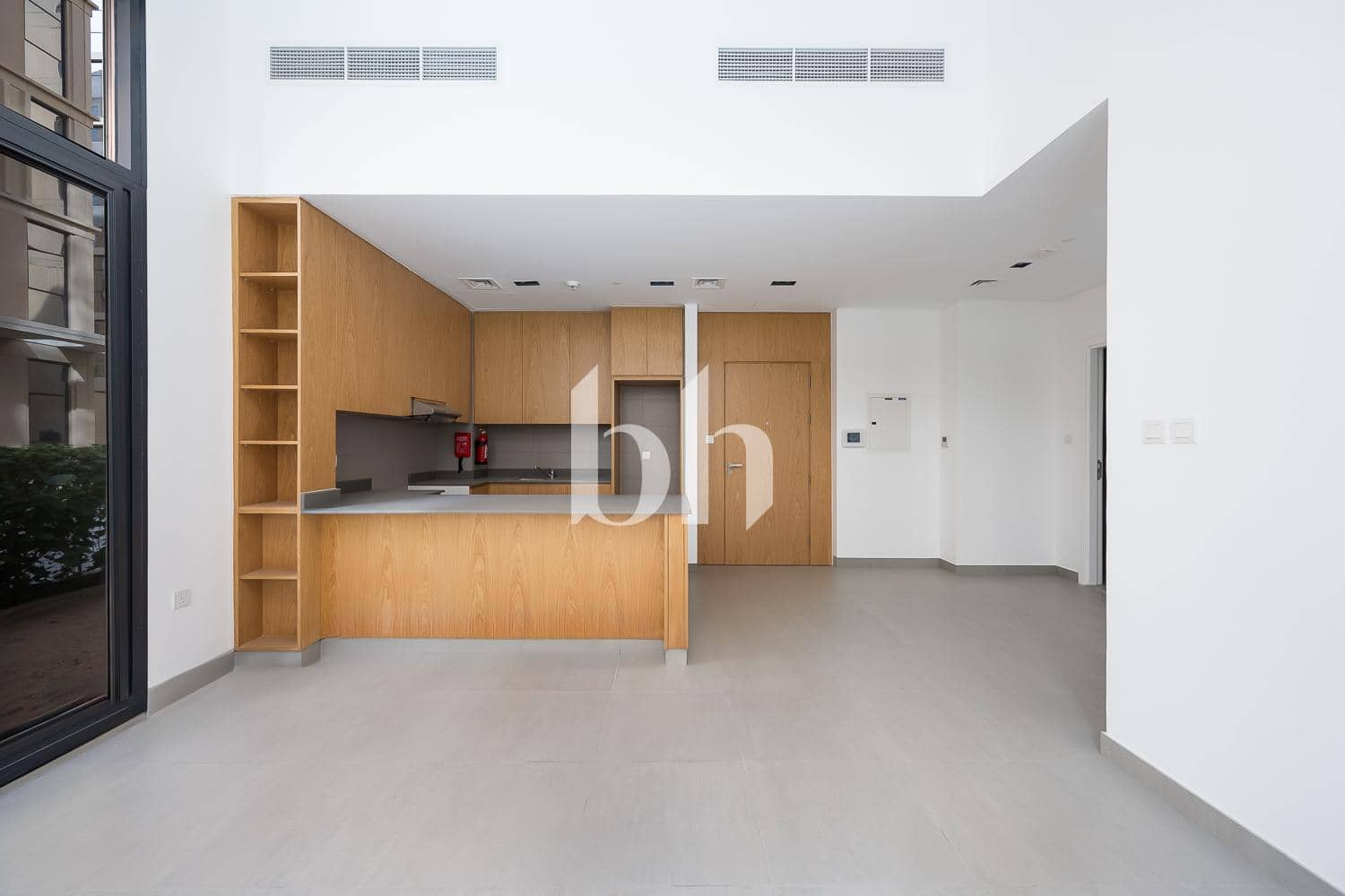 Studio Apartment in Souks Residential - photo 1